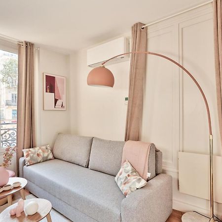 Апартаменты Cozy And Practical Apt In 10Th Arr - Париж Экстерьер фото