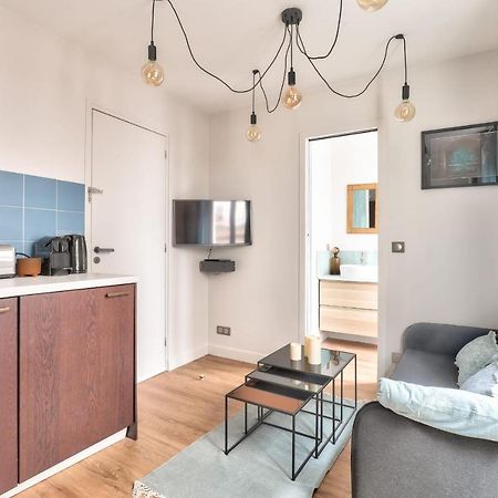 Апартаменты Cozy And Practical Apt In 10Th Arr - Париж Экстерьер фото