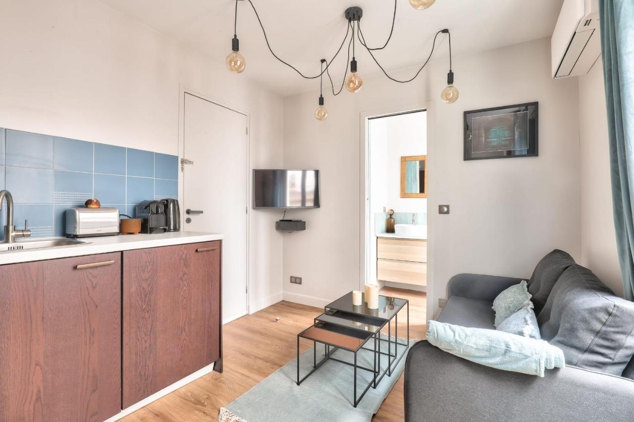 Апартаменты Cozy And Practical Apt In 10Th Arr - Париж Экстерьер фото